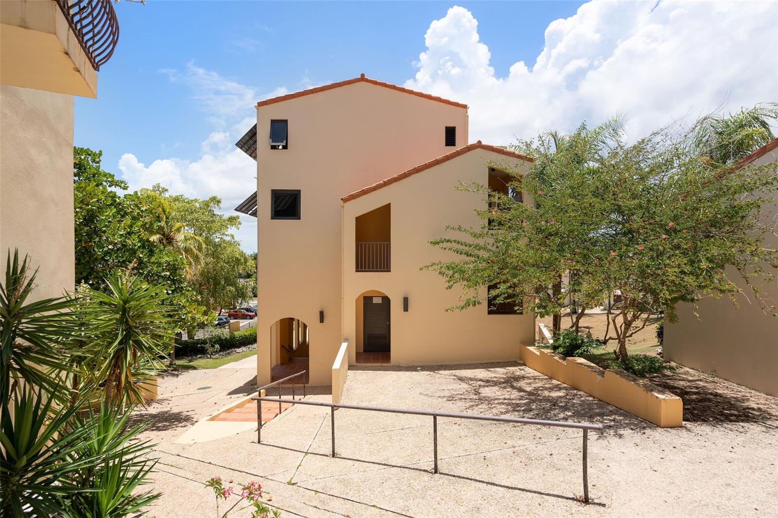 100 Candelero Drive #2066 Property Photo 1