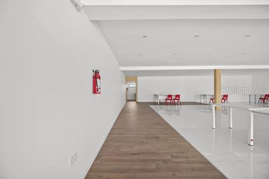 167 Royal Gardens B-9 Property Photo 26