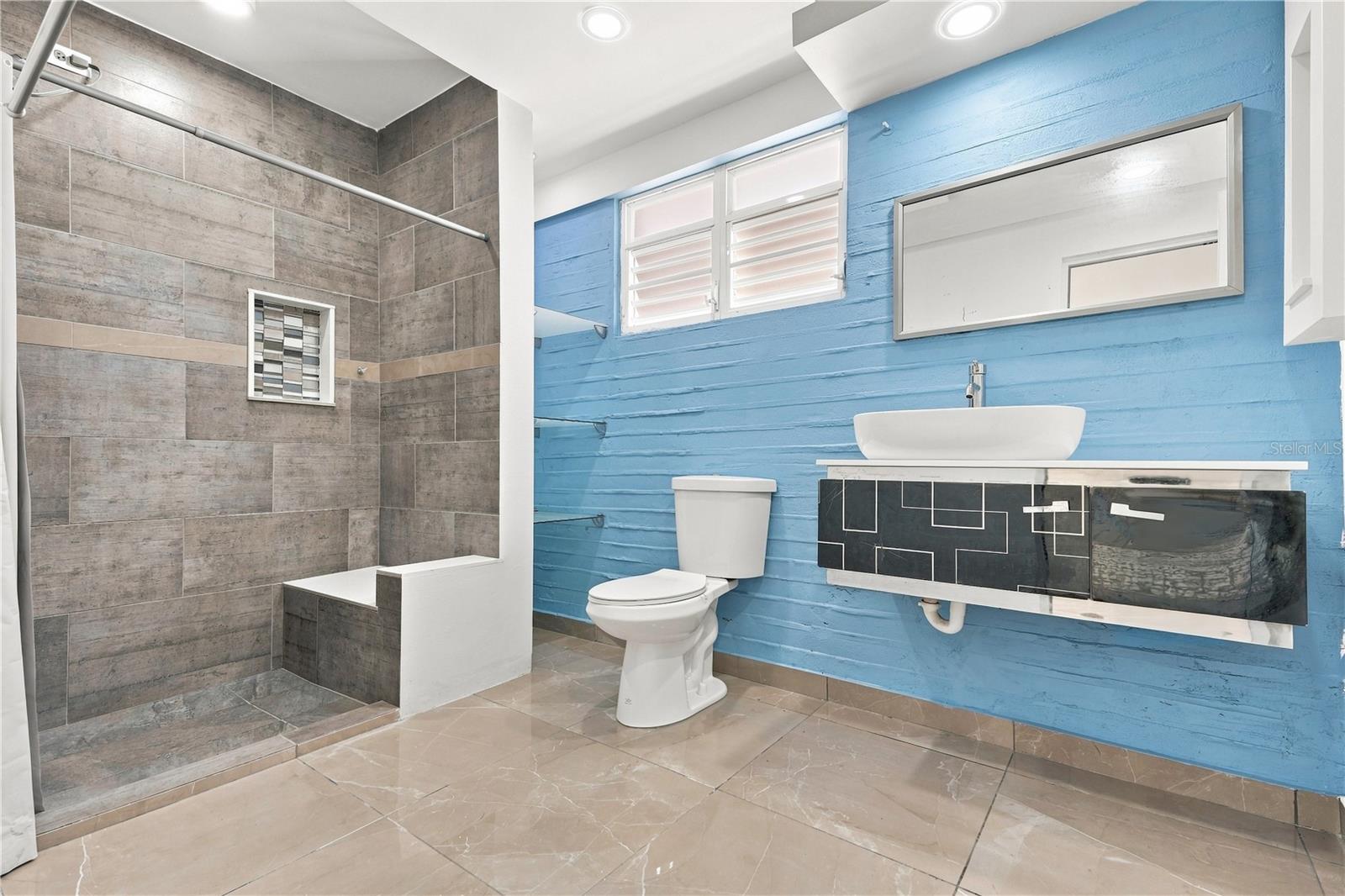 B1 Bo Unibon Property Photo 9