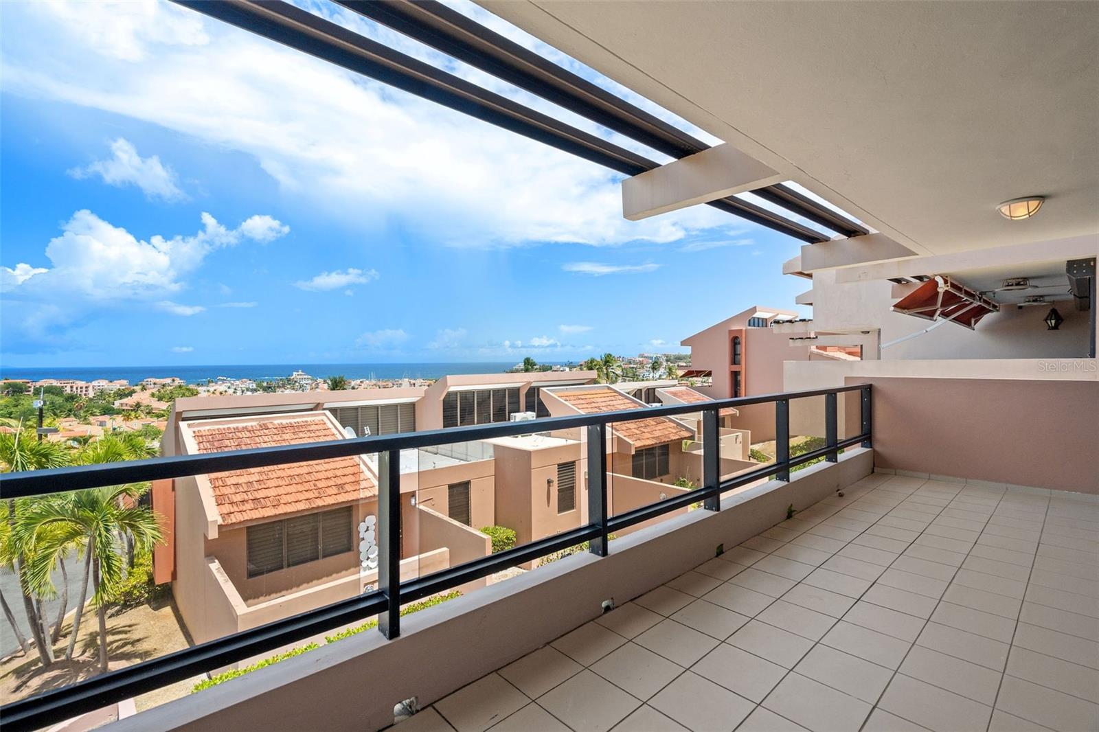 170 Palmas Drive #b20 Property Photo 32