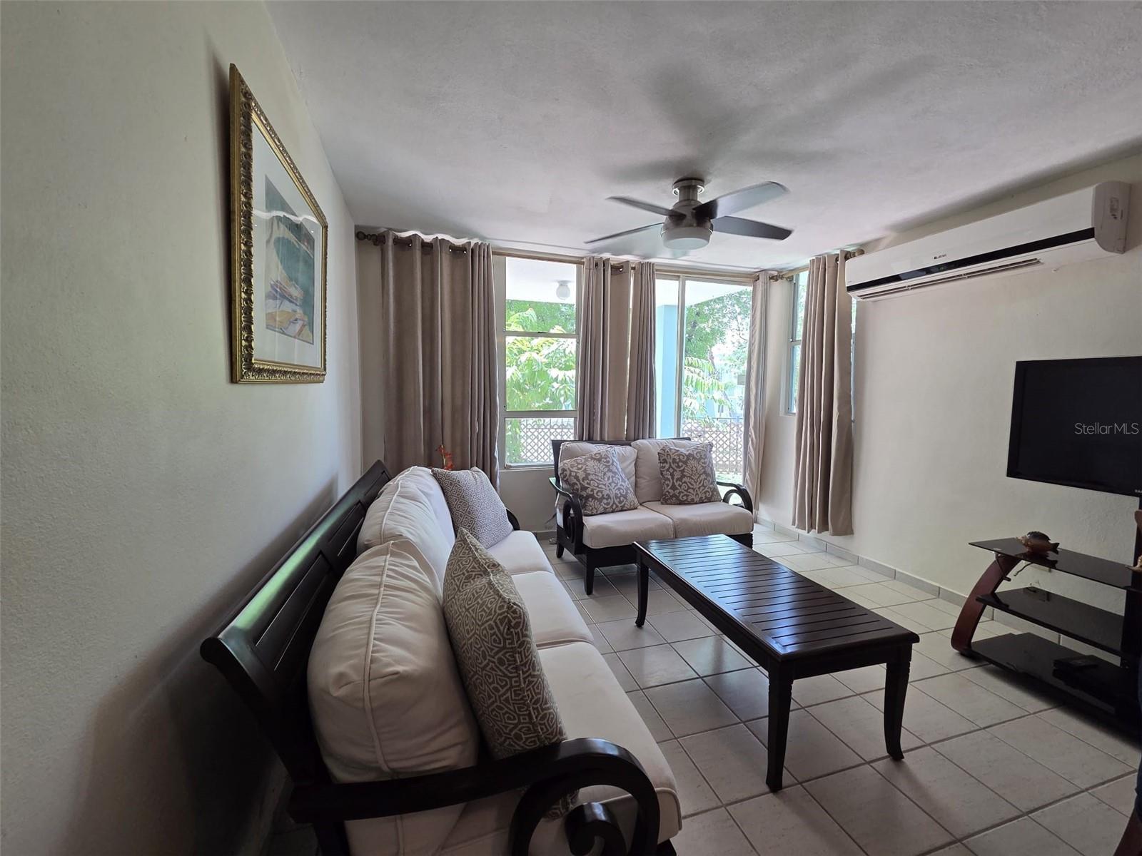Costa Brava Edif 8 #102 Property Photo 15