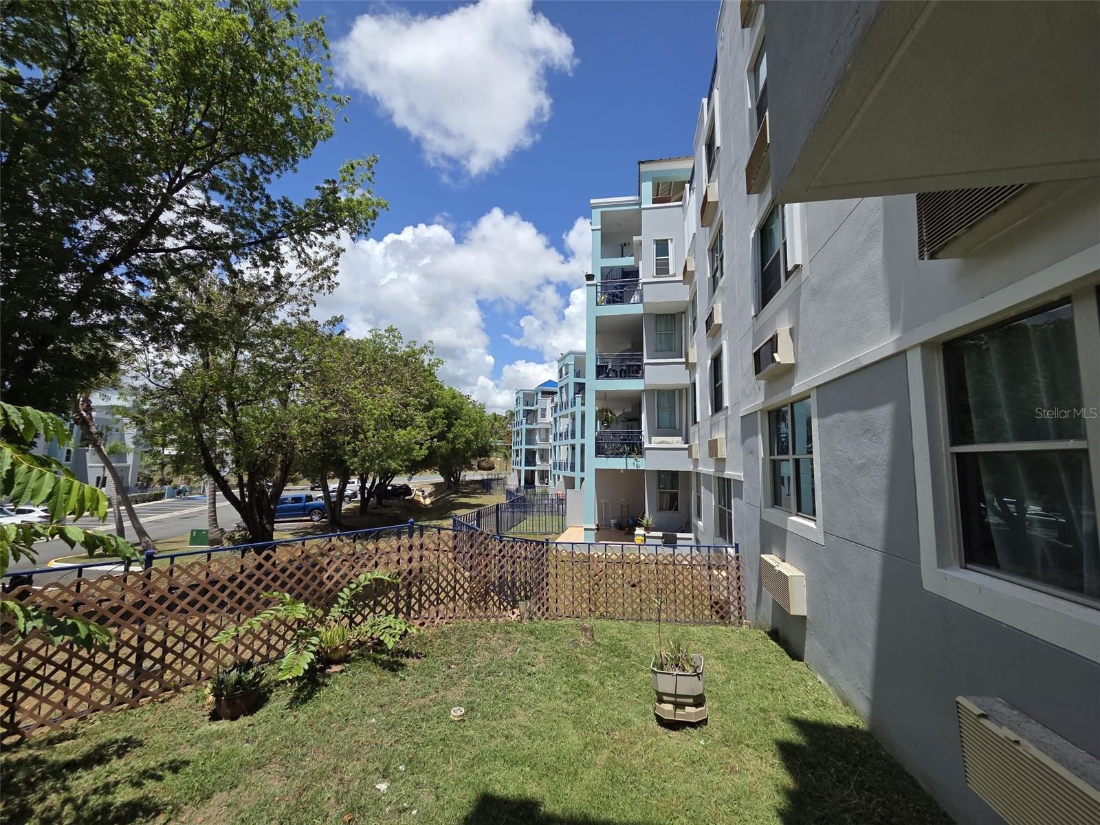 Costa Brava Edif 8 #102 Property Photo 30