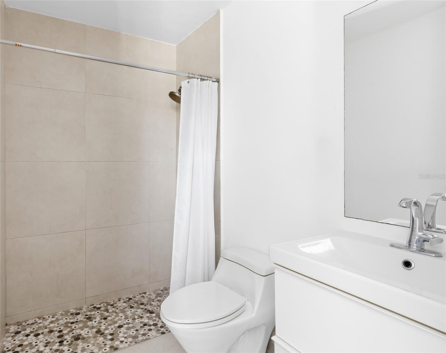 1217 Magdalena Property Photo 6