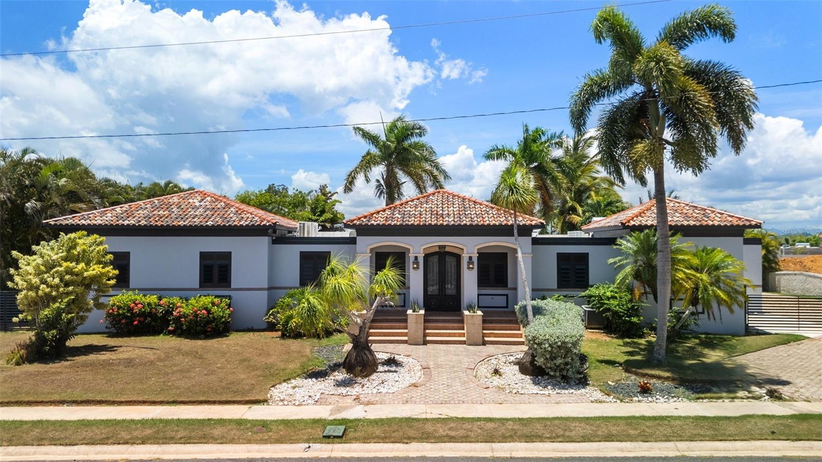 PR9123340 Property Photo 1