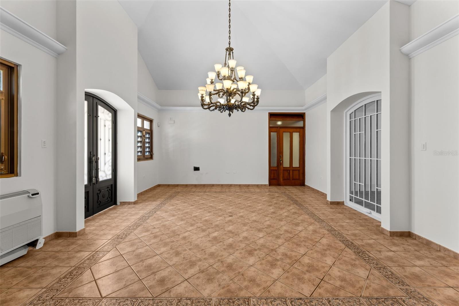 PR9123340 Property Photo 9