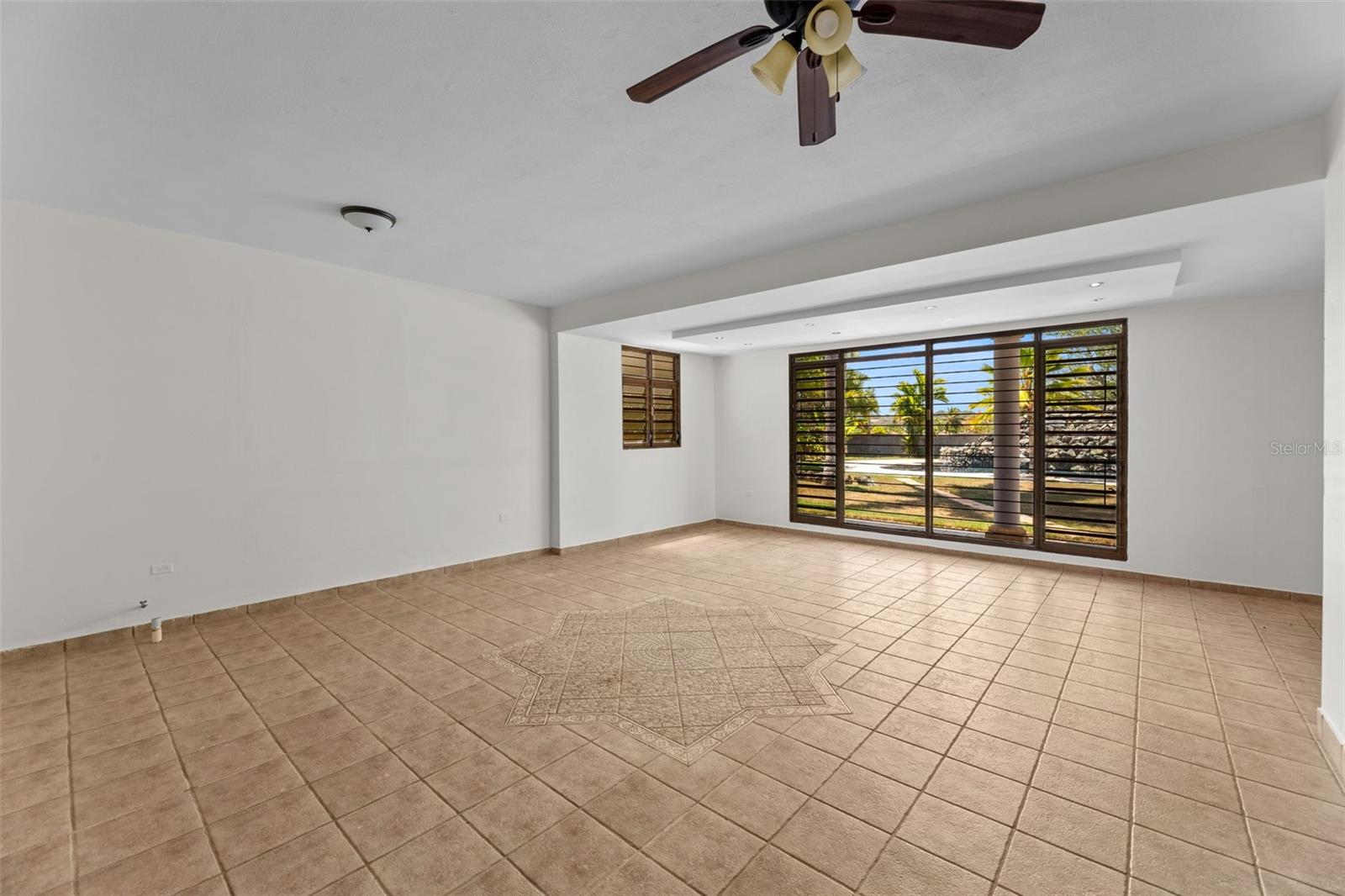PR9123340 Property Photo 15