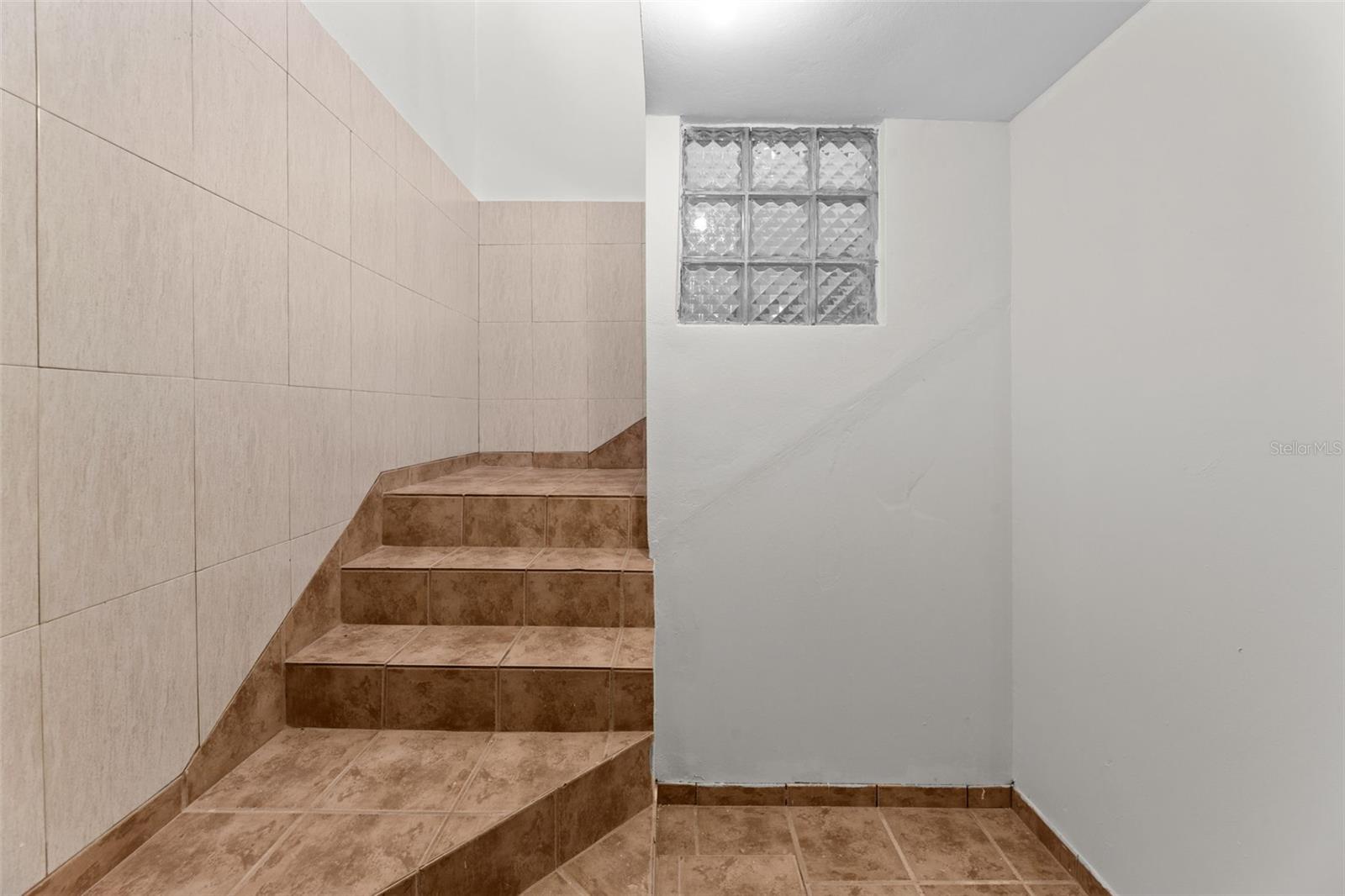 PR9123340 Property Photo 18