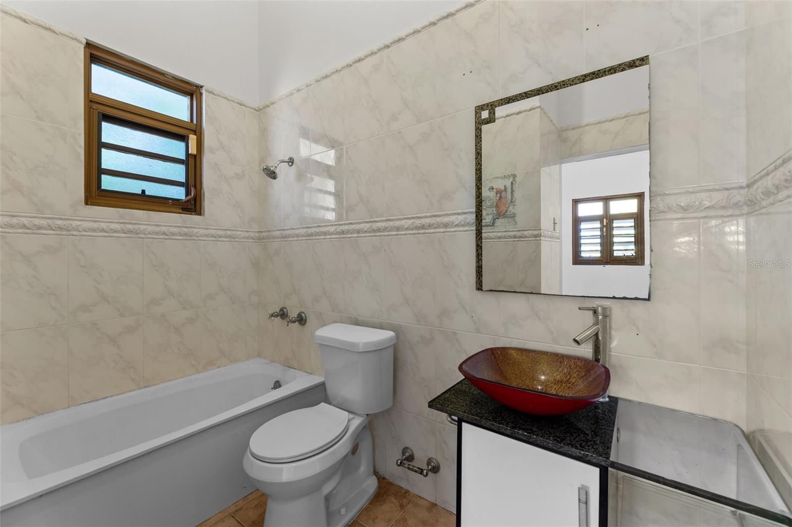 PR9123340 Property Photo 27