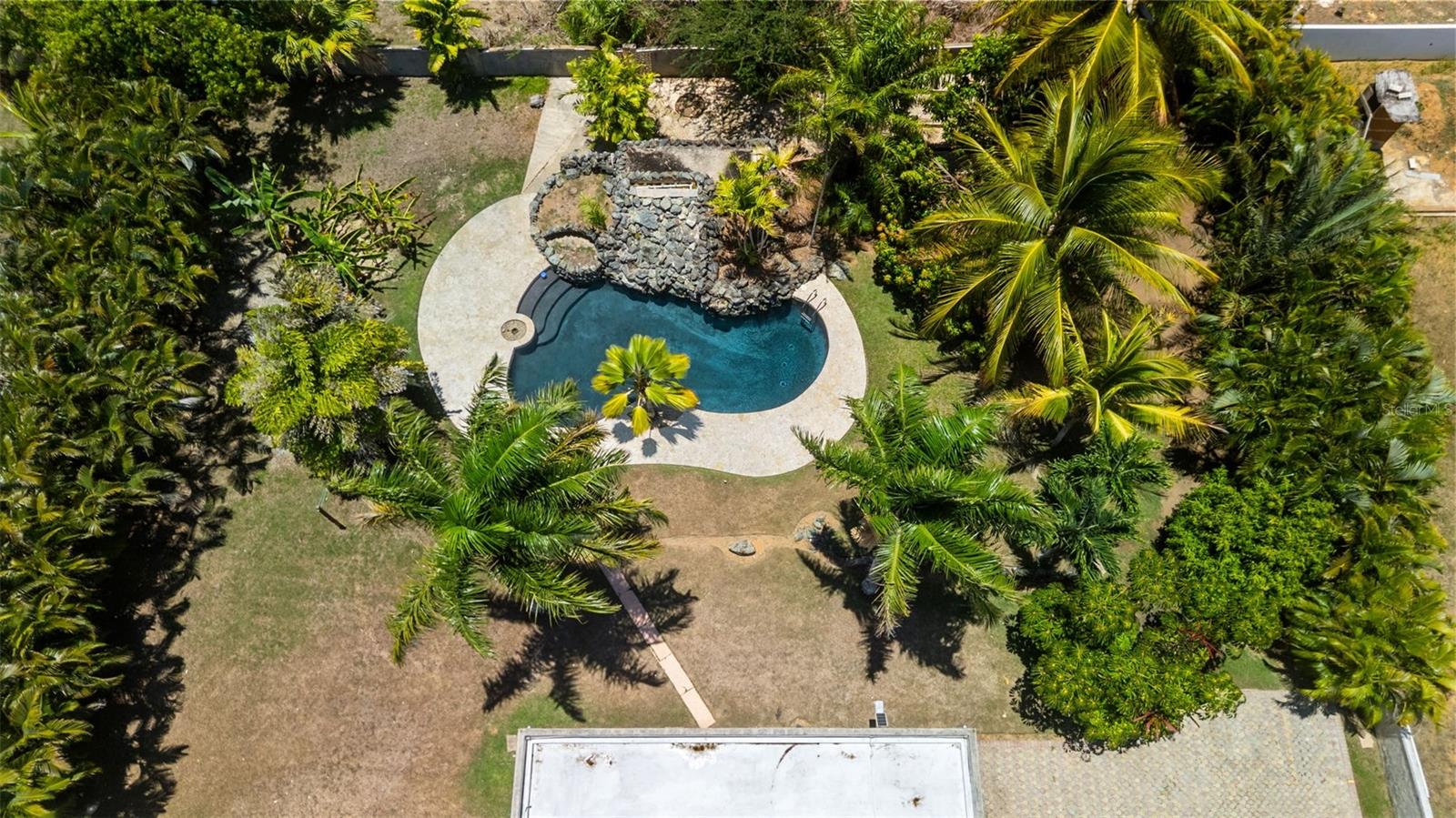 PR9123340 Property Photo 37