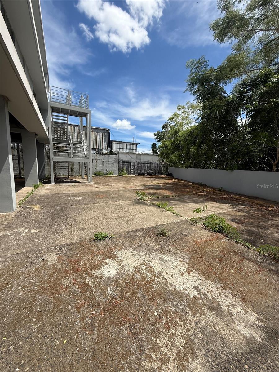 174 Dr. Agustin Stahl Property Photo 23