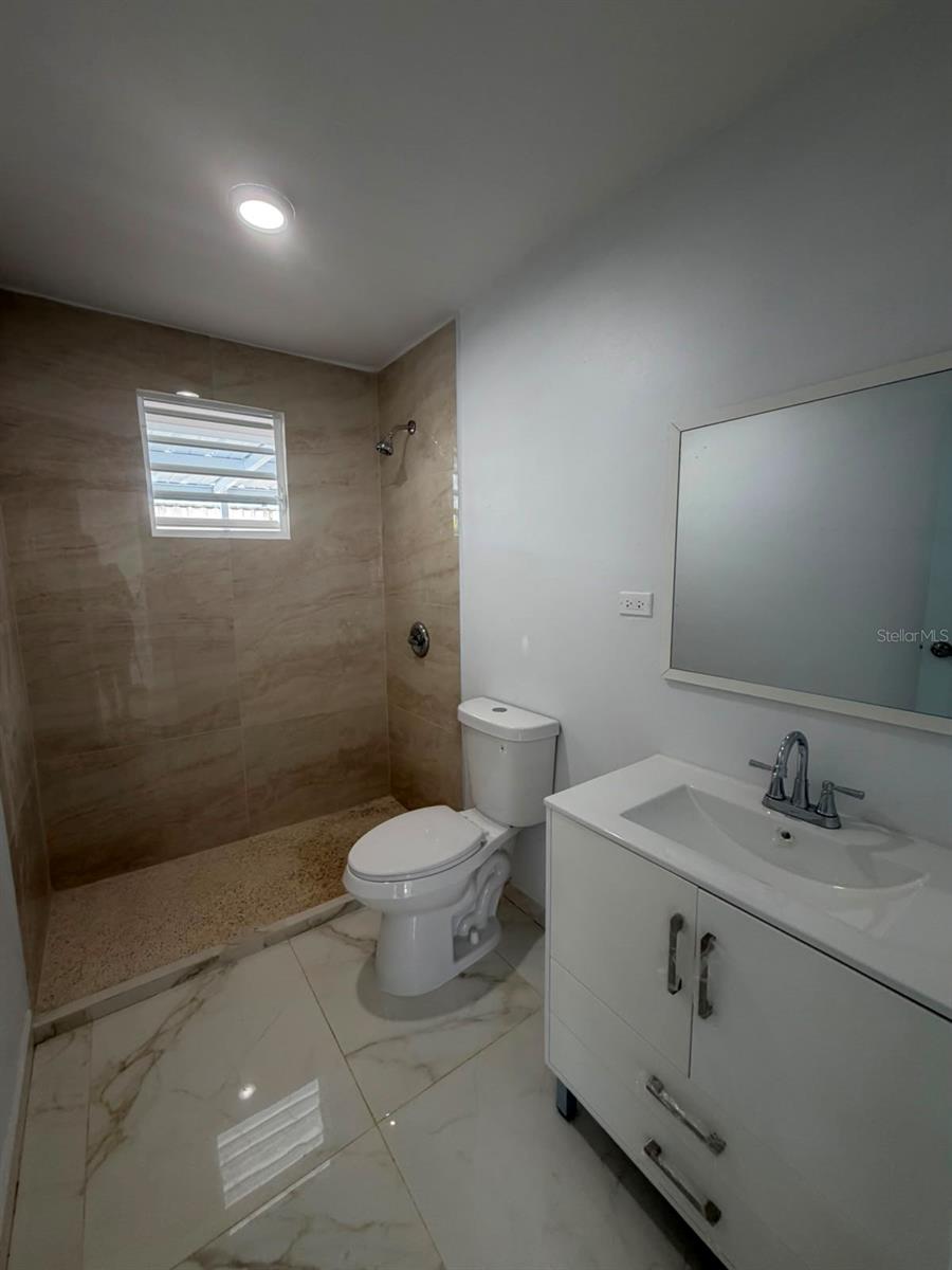 1 Tosas Property Photo 11