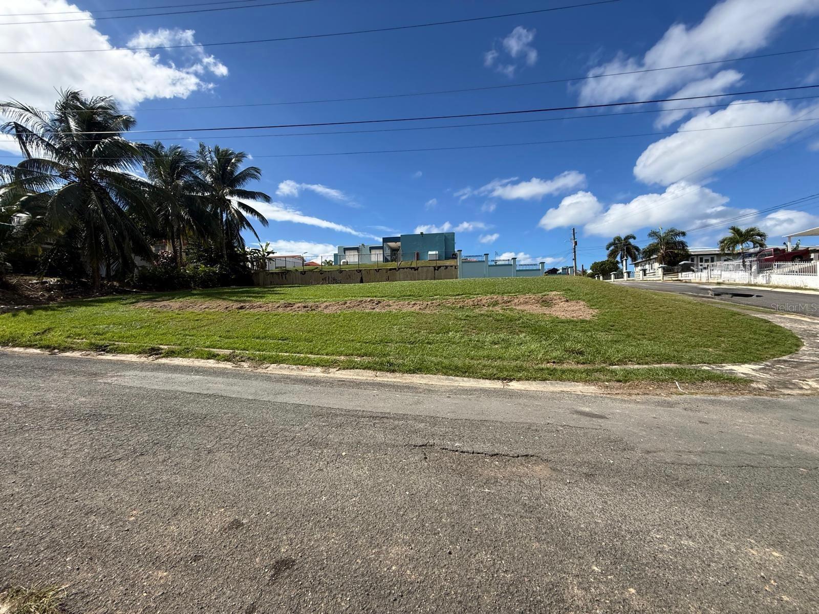 Urb Colinas Del Lago Property Photo 4