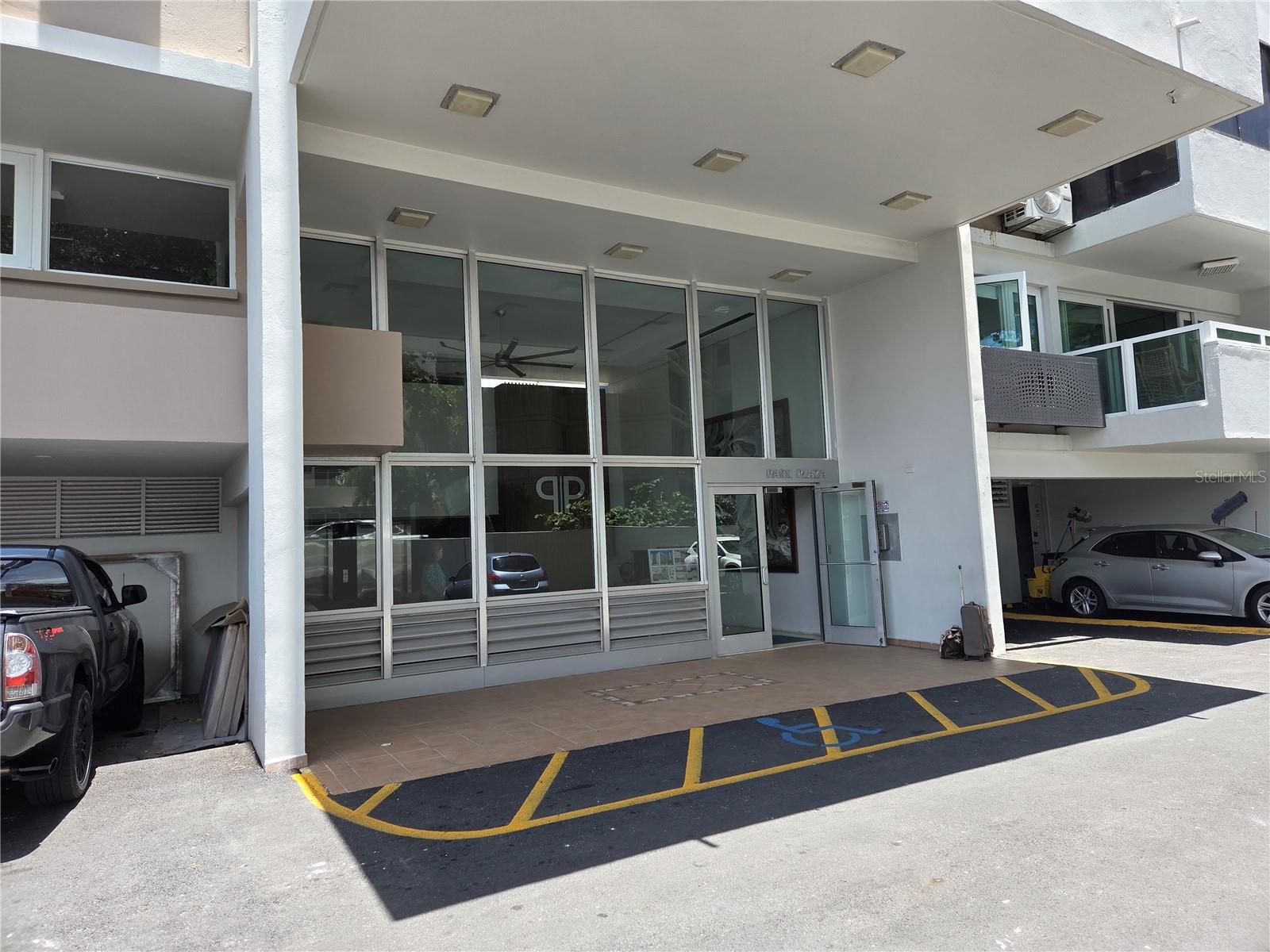 4429 Av. Isla Verde Property Photo 2
