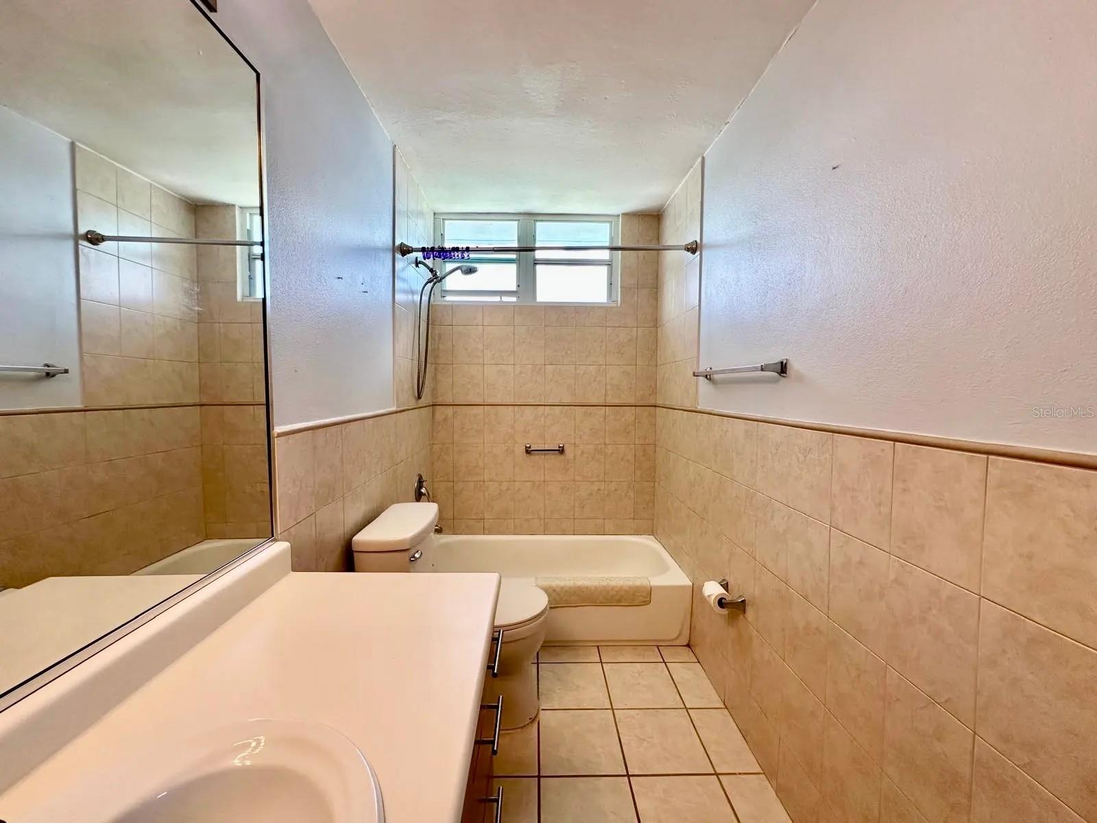 Pr-3 Cond. Brisas De Parque Escorial #903-ph Property Photo 13