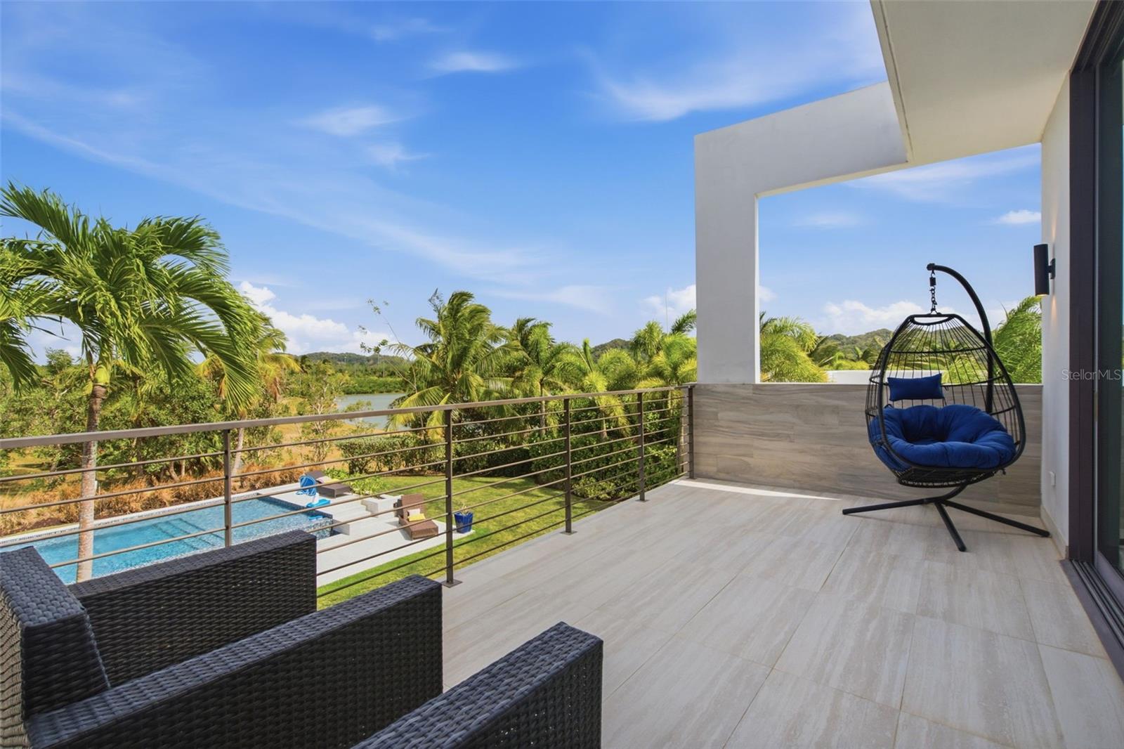 17 The Enclave Property Photo 30