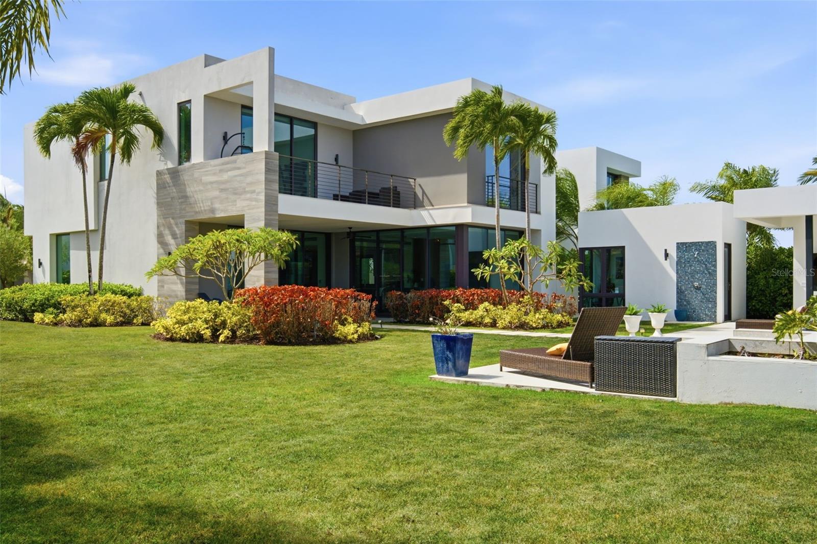 17 The Enclave Property Photo 46