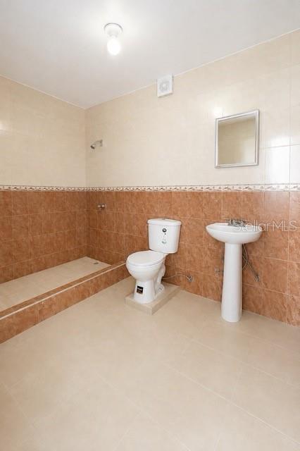 Manuel Fernandez Juncos #151 Property Photo 8