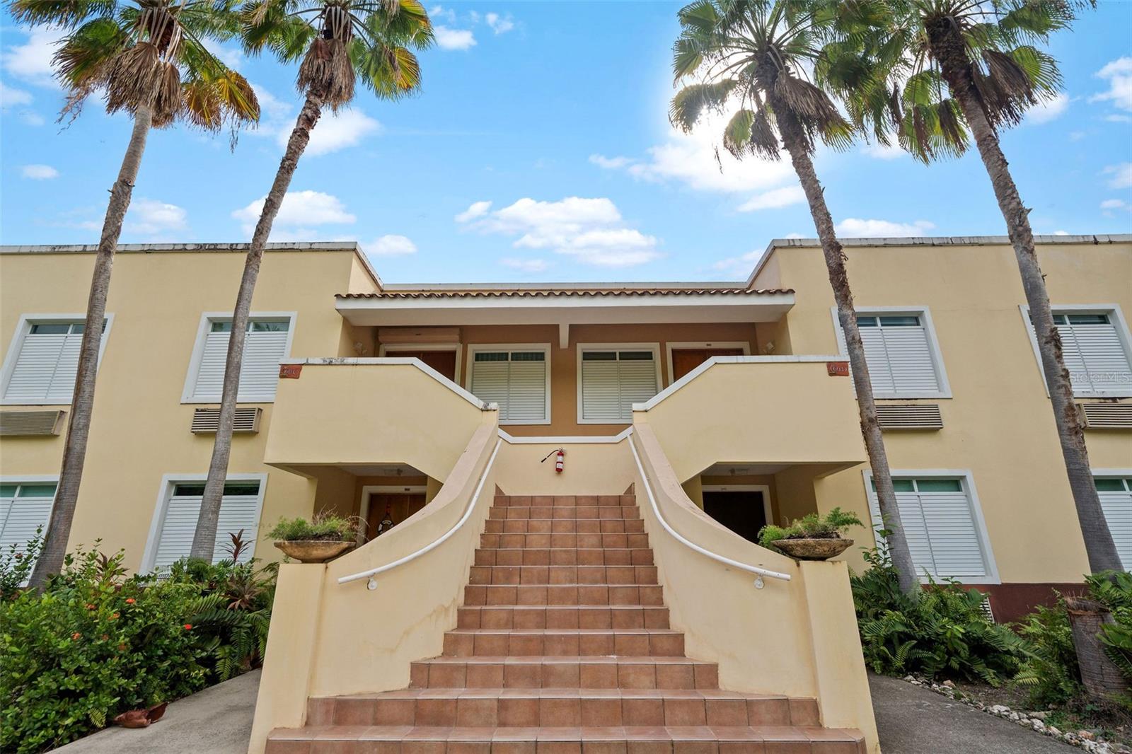 Harbour Lakes PALMAS DRIVE #60 D Property Photo 1