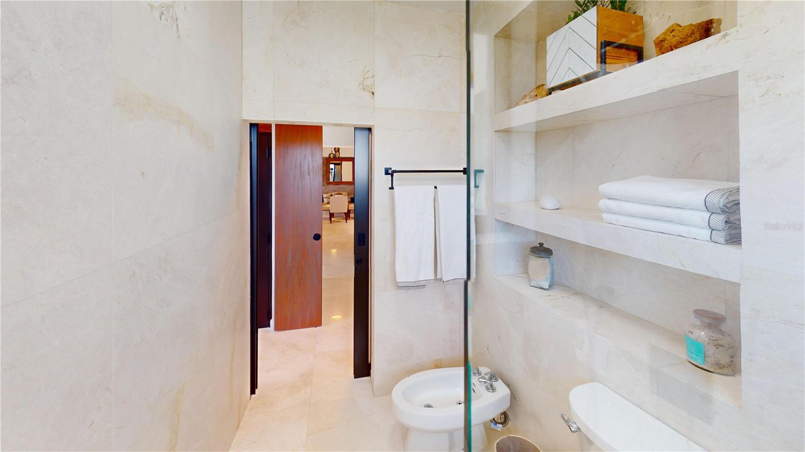 54 Munoz Rivera Avenue #703 Property Photo 20