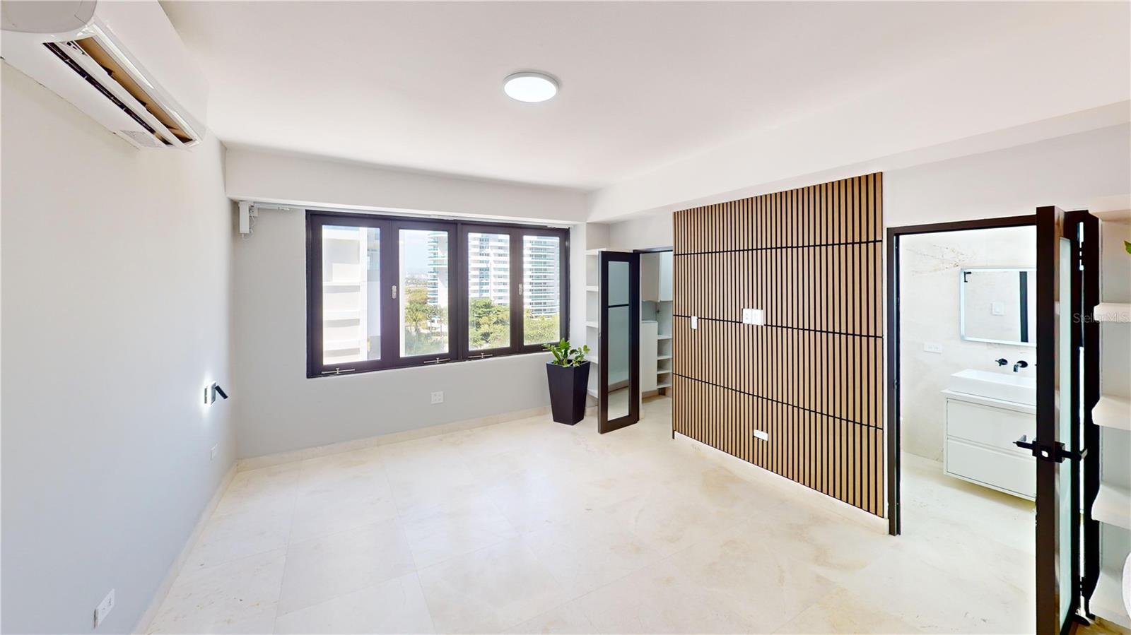 54 Munoz Rivera Avenue #703 Property Photo 21
