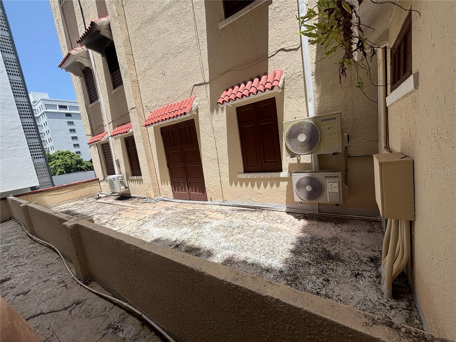 1001 Ponce De Leon Ave #2 Property Photo 40
