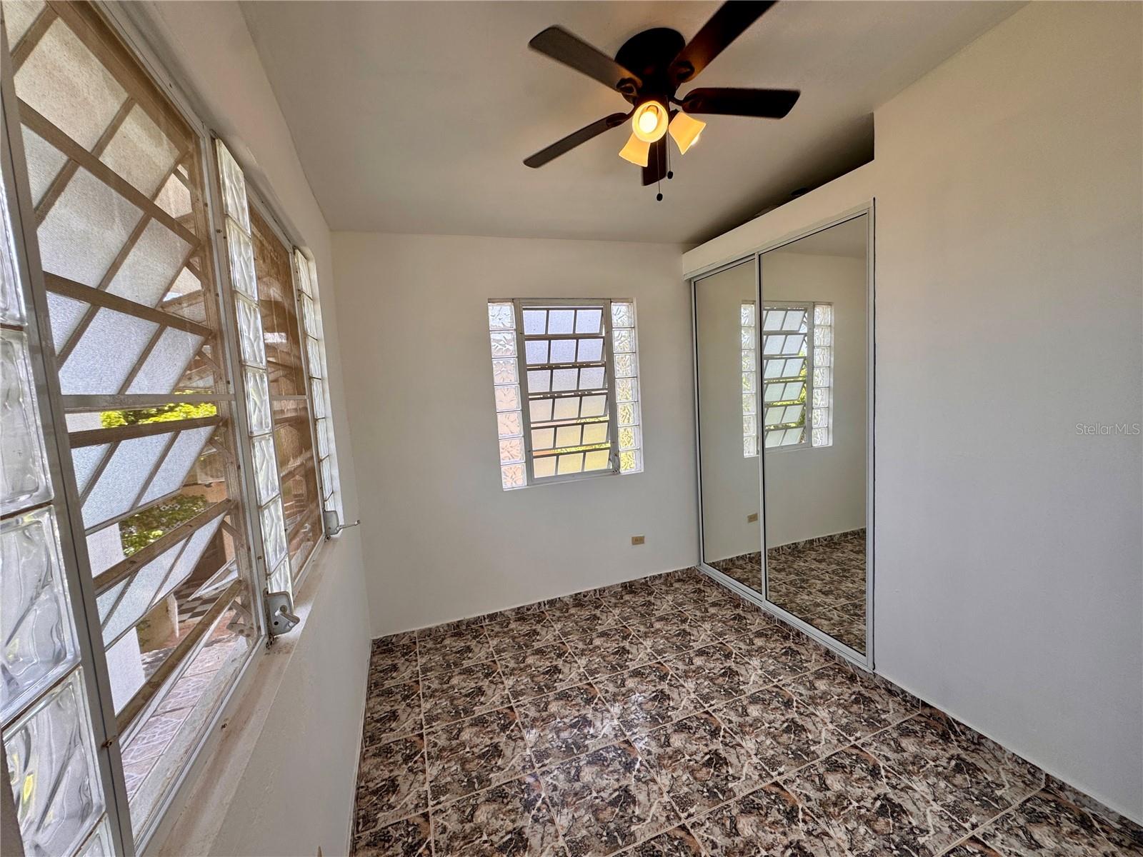 PR9123453 Property Photo 17