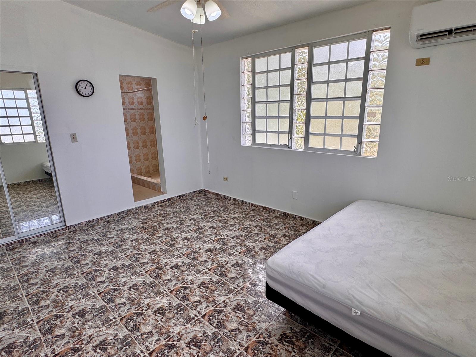PR9123453 Property Photo 21