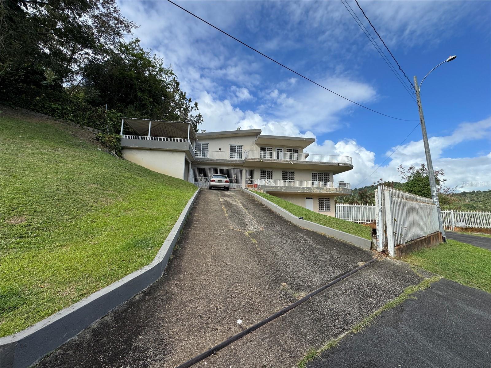 PR9123456 Property Photo 23