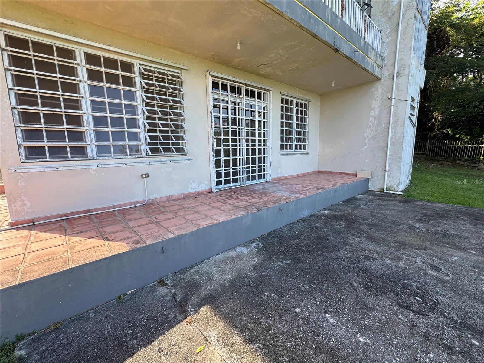 PR9123456 Property Photo 27