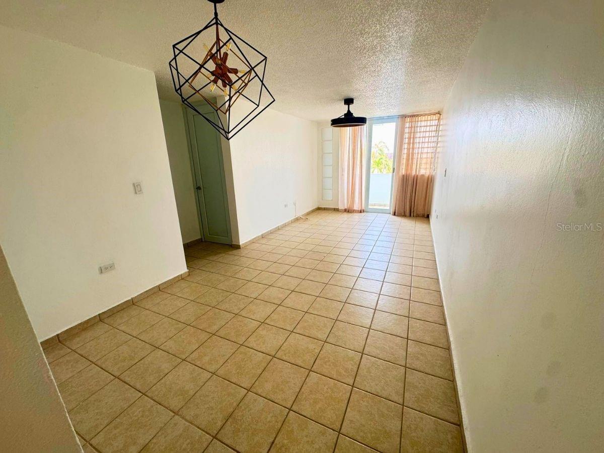 Cond Chalet De Las Palmas Edificio B #b-307 Property Photo 3