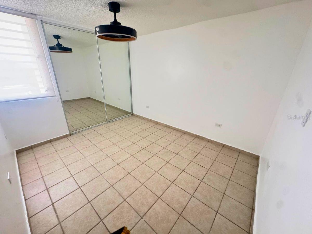 Cond Chalet De Las Palmas Edificio B #b-307 Property Photo 8
