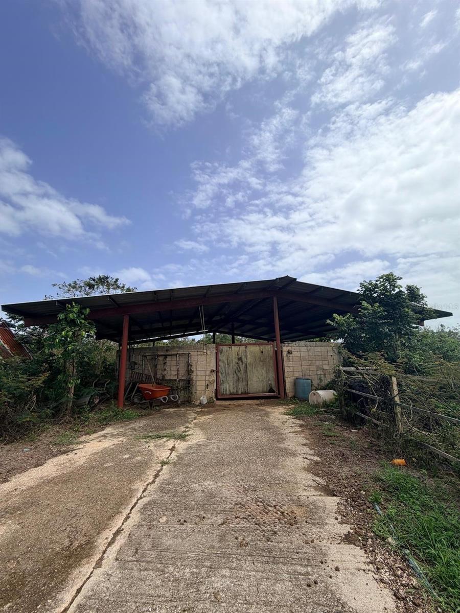 Carr 690 Km 3.2 Bo Sabana Hoyos Property Photo 5