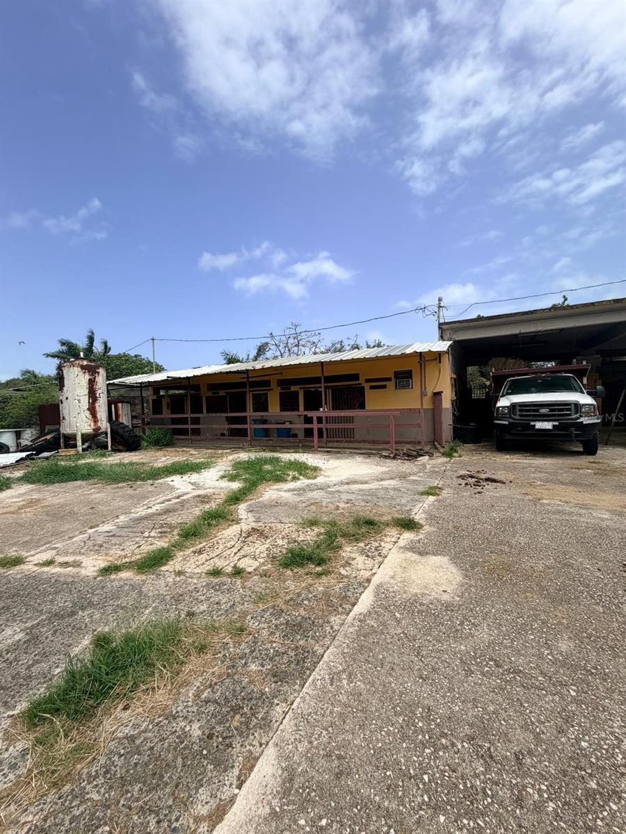 Carr 690 Km 3.2 Bo Sabana Hoyos Property Photo 11