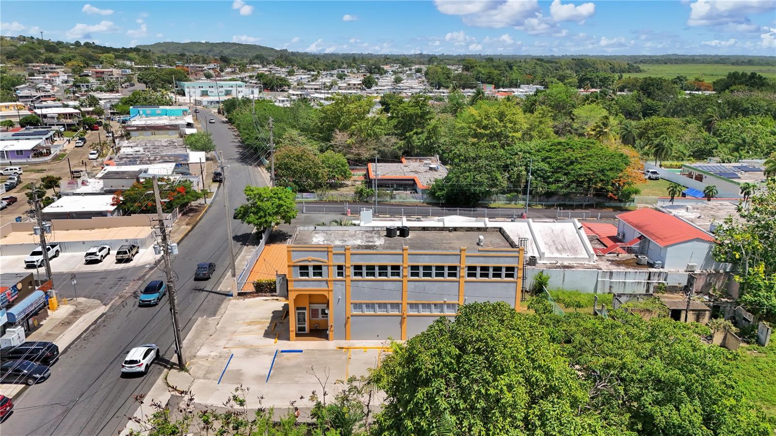 16 Guarico Ave Property Photo 3