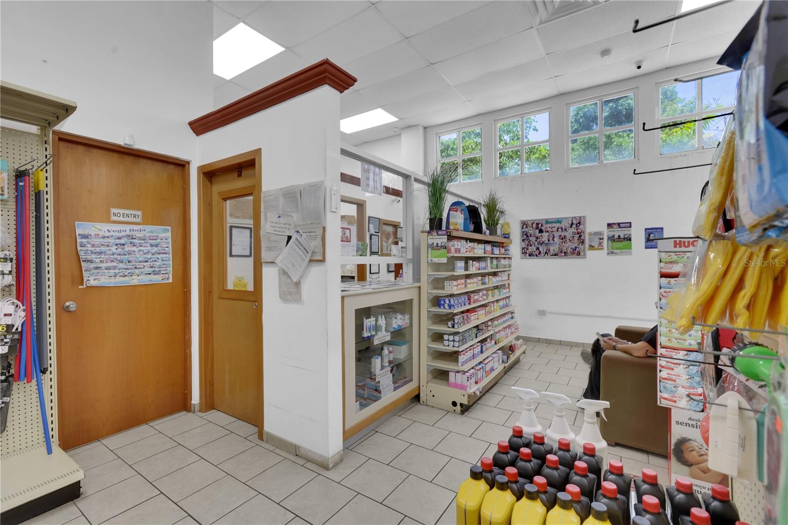 16 Guarico Ave Property Photo 16