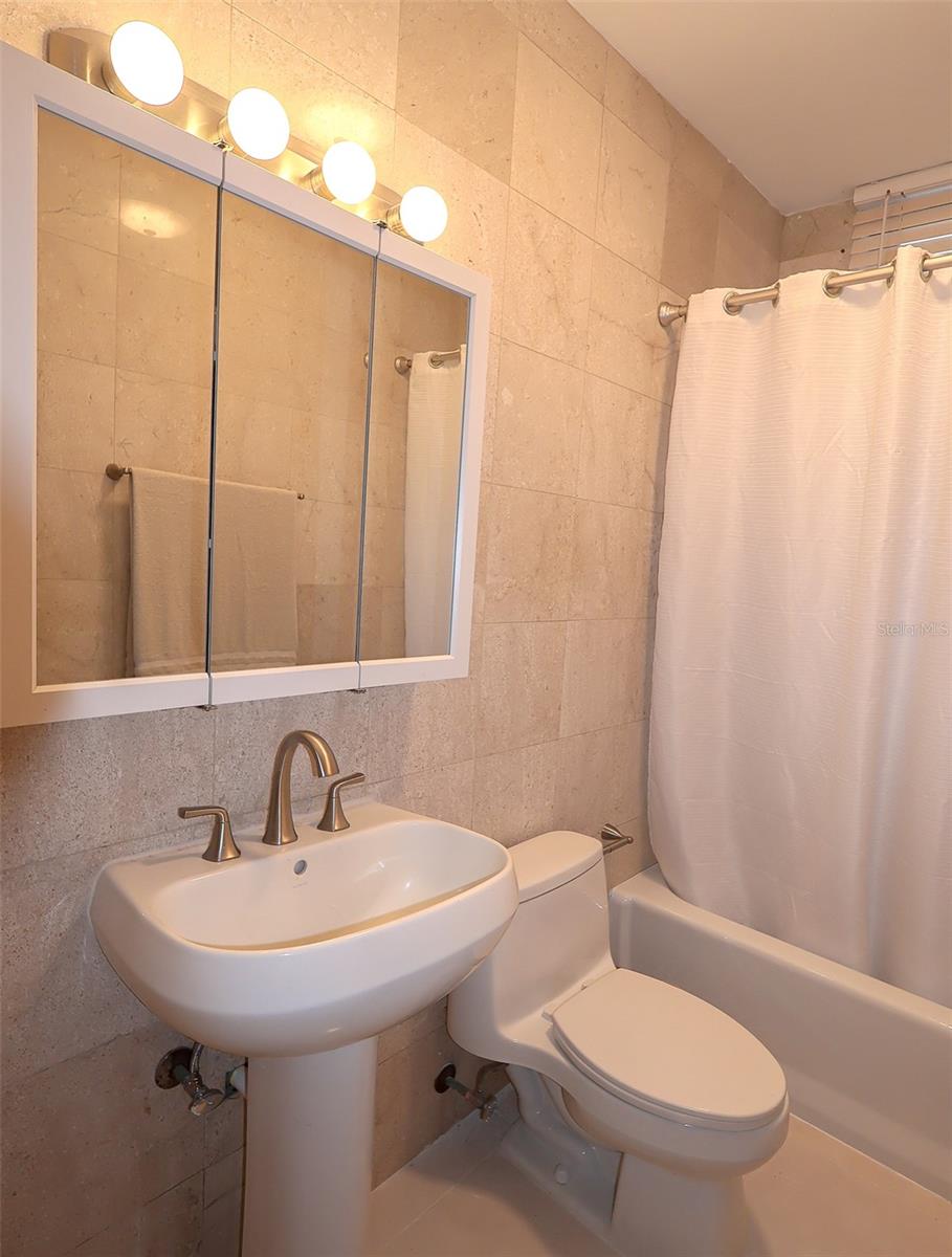 1501 Ashford Ave #6a Property Photo 20