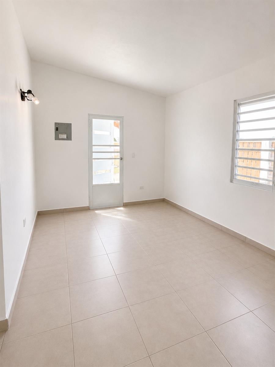 Calle Pascua Urb. Manuel Corchado Property Photo 8