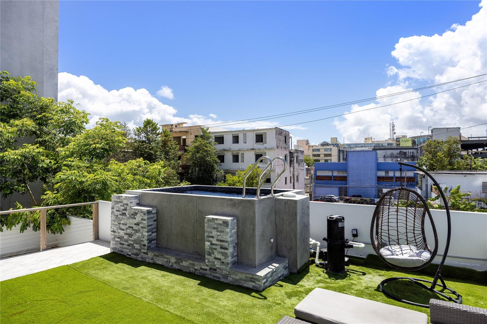 608 Ernesto Cerra St Property Photo 2