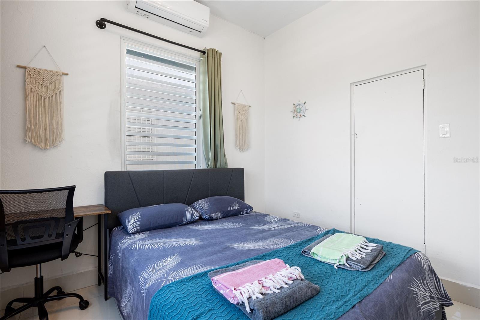 608 Ernesto Cerra St Property Photo 10