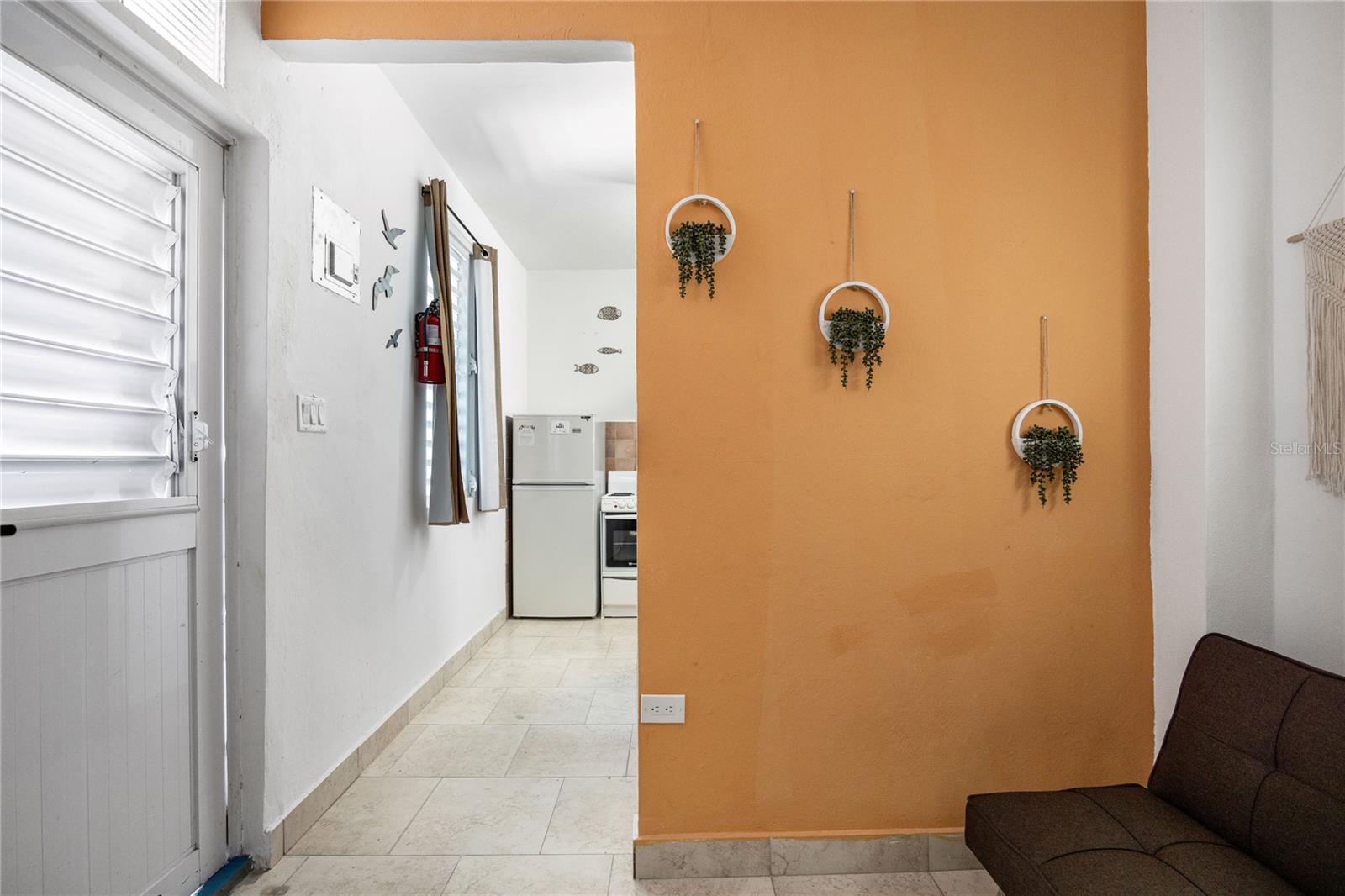 608 Ernesto Cerra St Property Photo 25