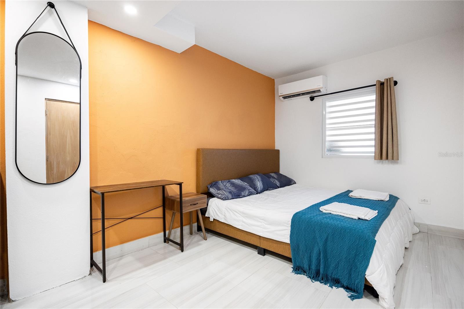 608 Ernesto Cerra St Property Photo 27
