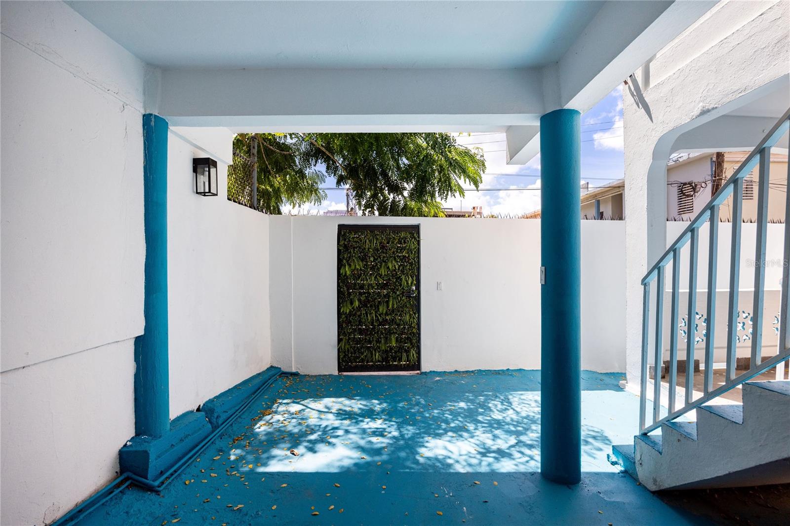 608 Ernesto Cerra St Property Photo 39