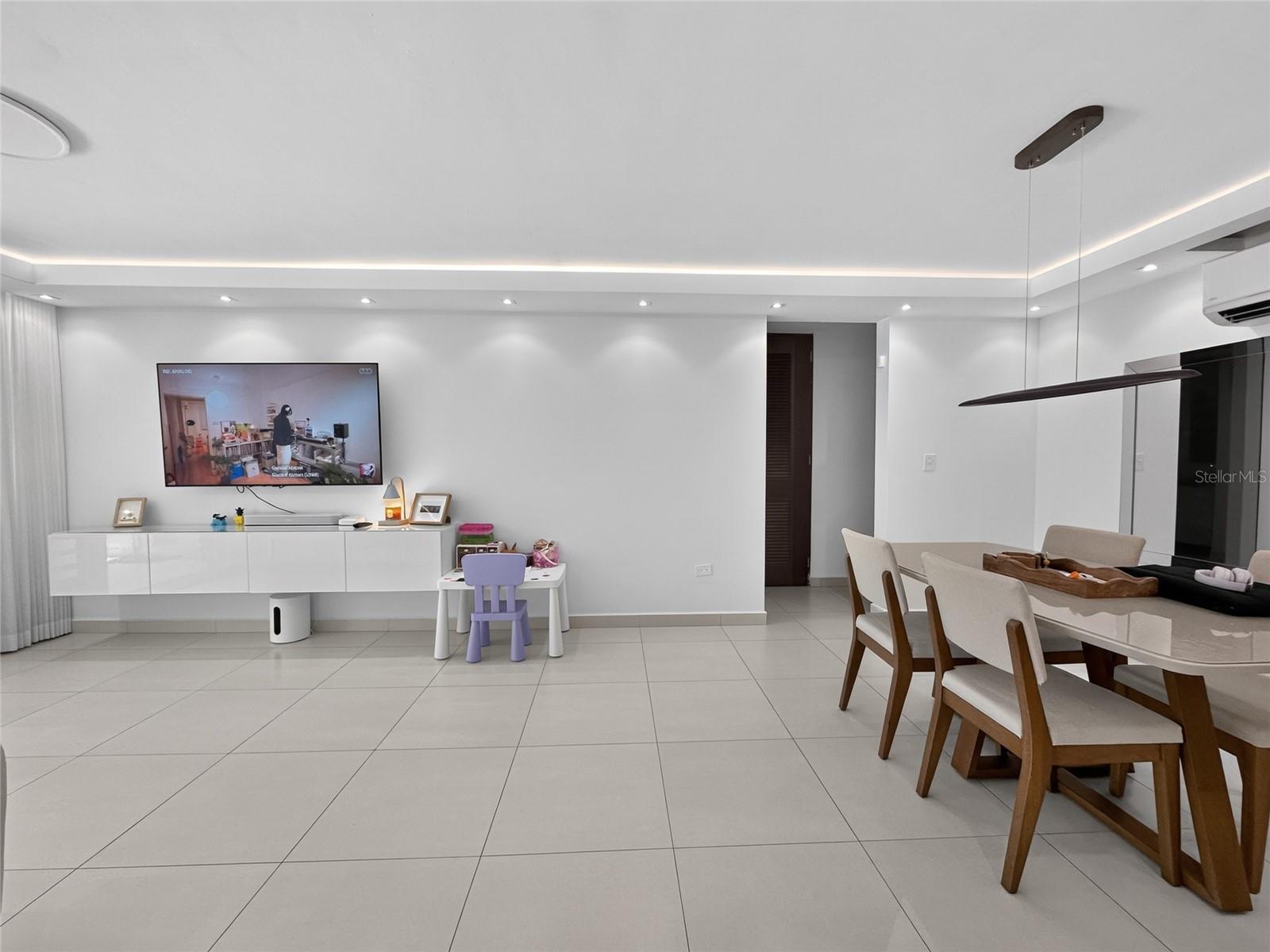 5-j Condominio Granada Park Property Photo 2