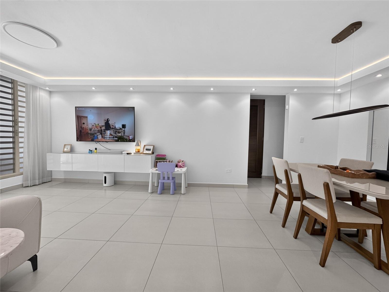 5-j Condominio Granada Park Property Photo 4