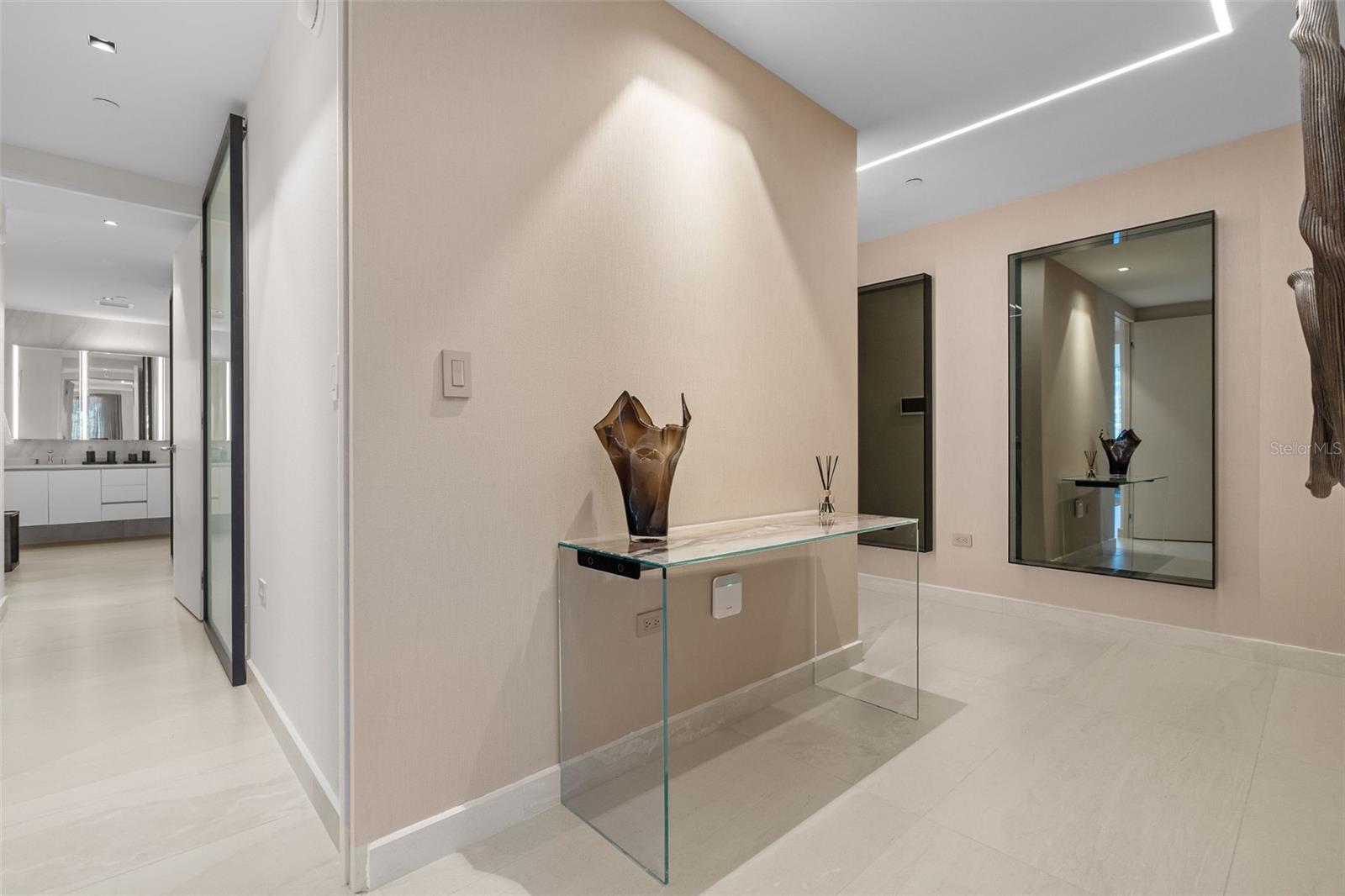 540 Av. De La Constitución #302 Property Photo 13
