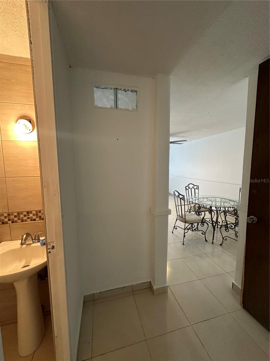 B-8 1 St Property Photo 8