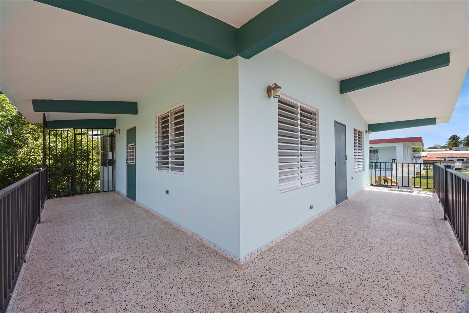 Combate Casa Azul Bo Boqueron Property Photo 4