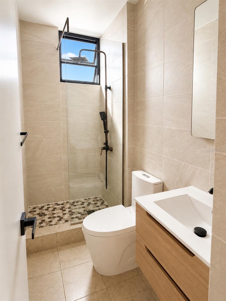 7 Candina St., Candina Sea Tower #1701 Property Photo 13