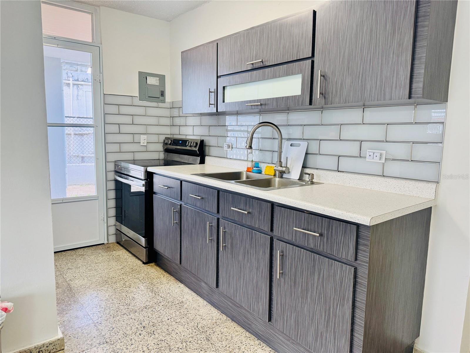 22 Cll Santa Ana Property Photo 4
