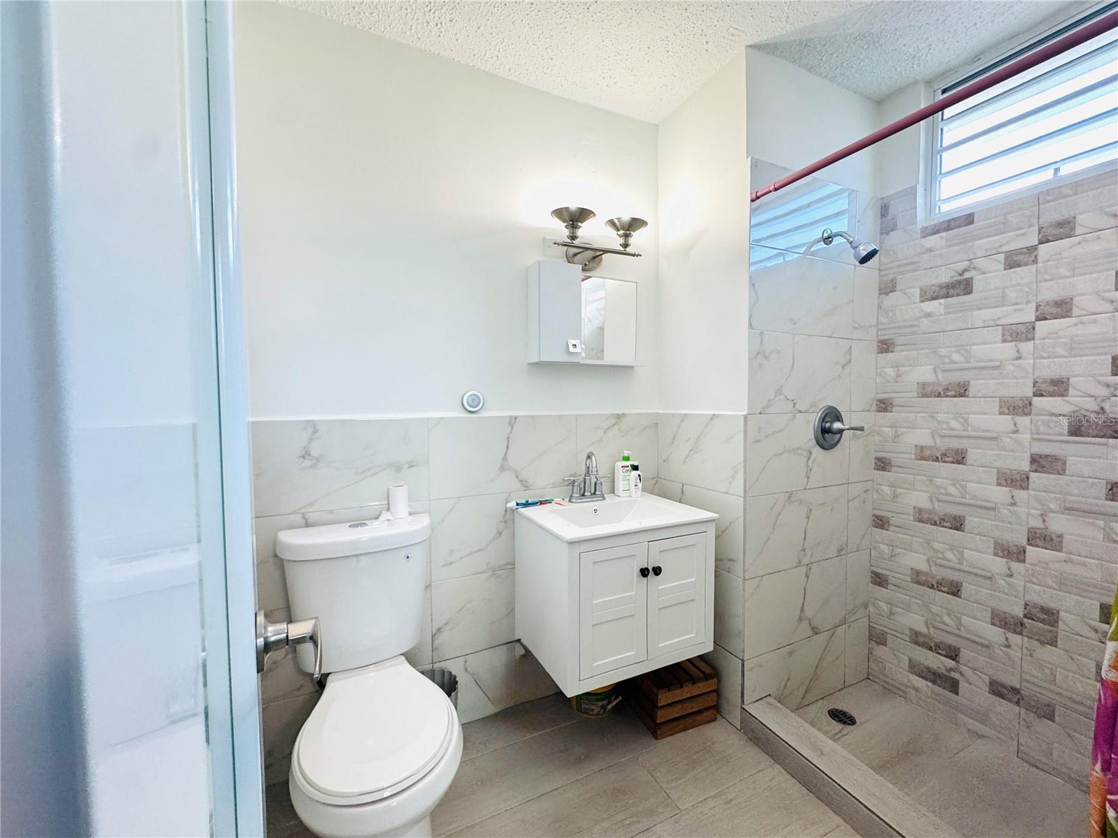 22 Cll Santa Ana Property Photo 5